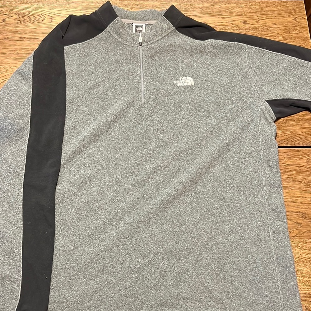 North Face Fleece quarter zip